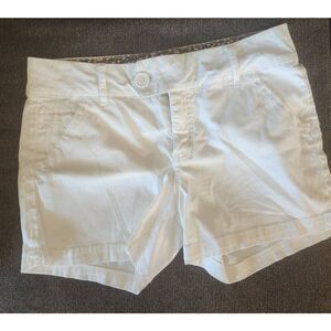 W35 Blue Epic cute white shorts